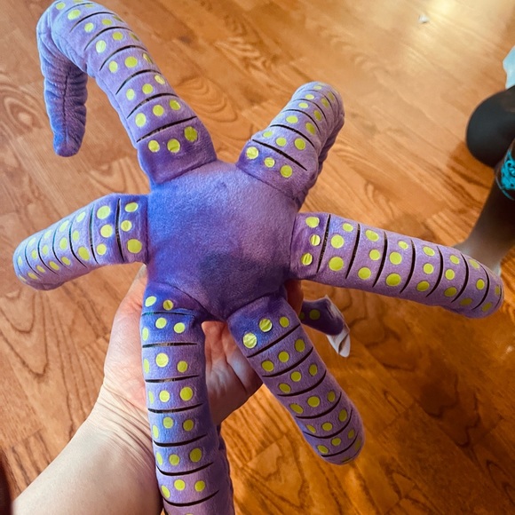 Disney the little mermaid the musical Ursula plush 15” excellent condition - Picture 4 of 6